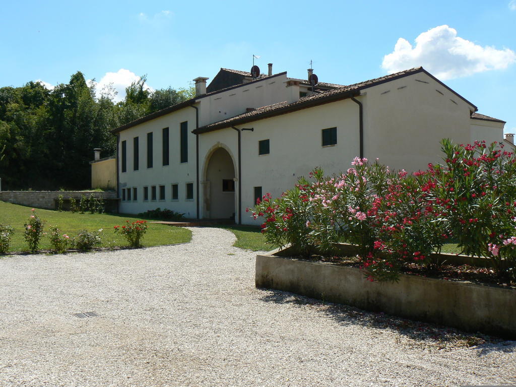 Corte Monticello Barbarano Vicentino Стая снимка